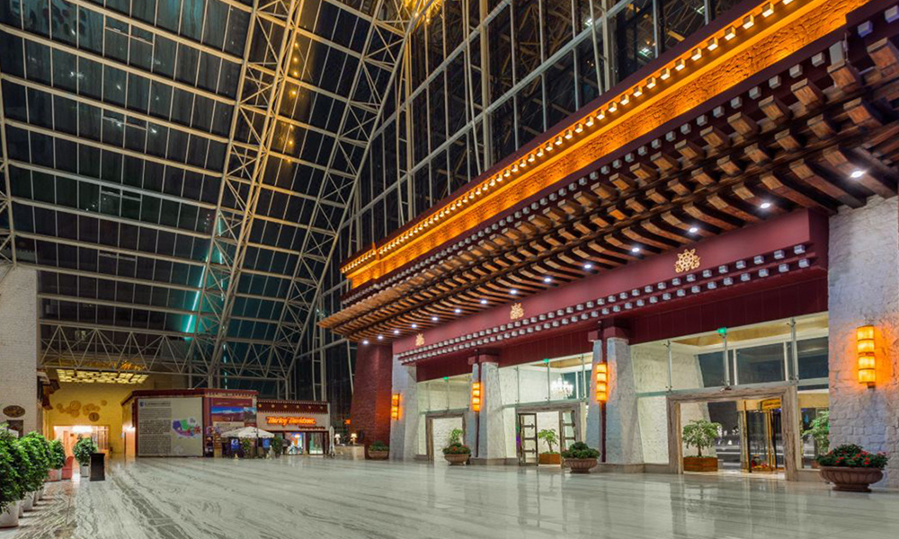 拉萨圣地天堂洲际大饭店